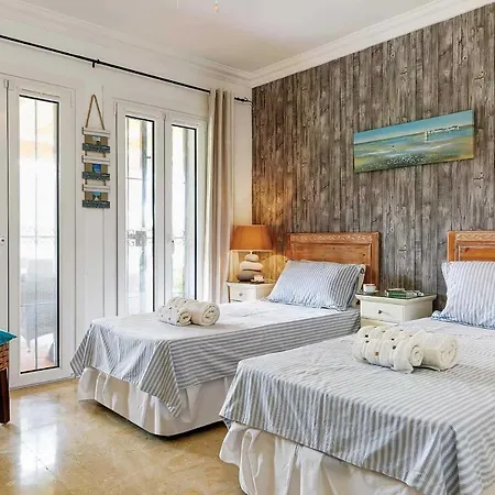 Casa Playa Villa *